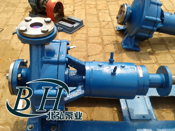 水冷式導(dǎo)熱油泵,水冷卻導(dǎo)熱油泵 水冷式導(dǎo)熱油泵,水冷卻導(dǎo)熱油泵